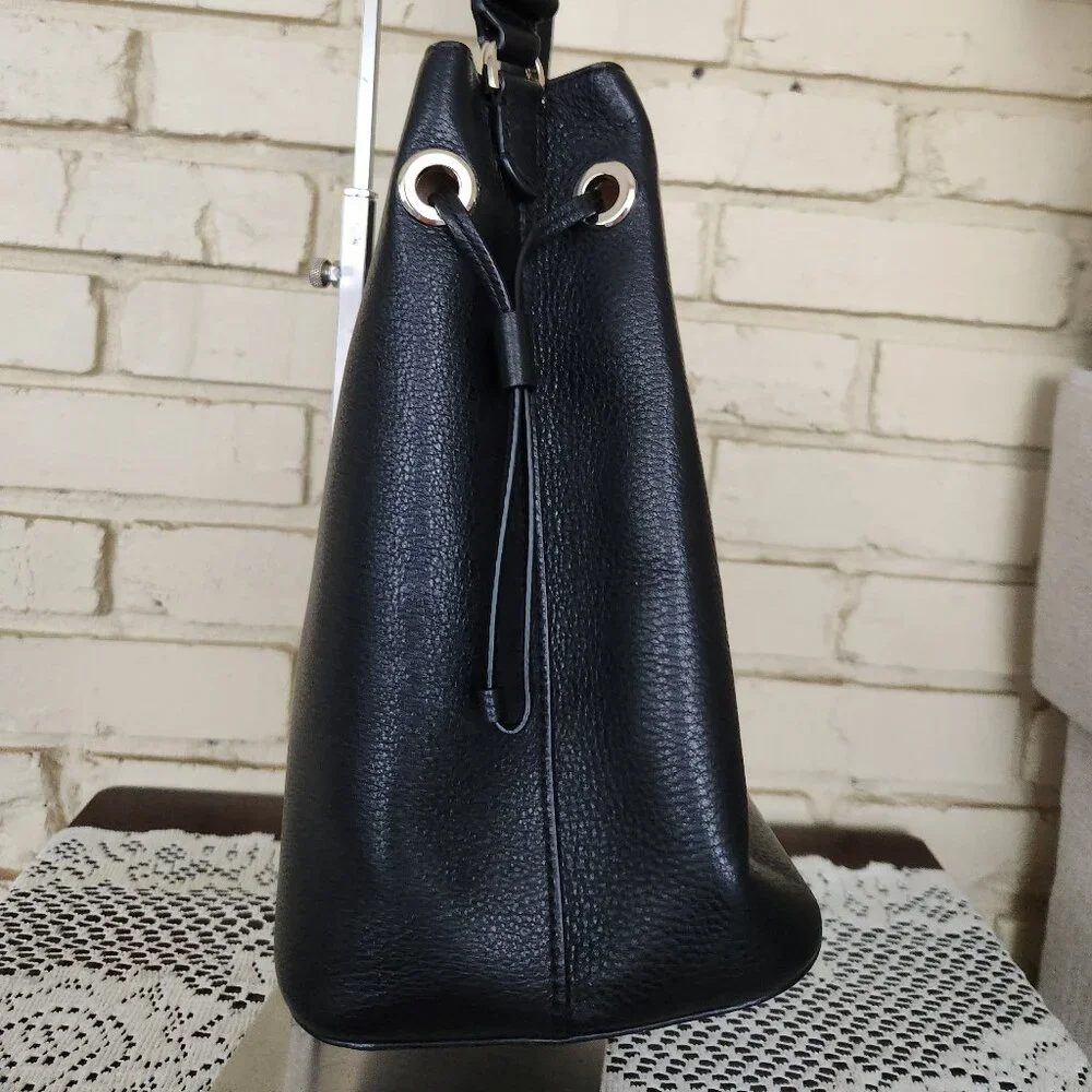 Like New Kate Spade NY Marti Black Bucket Leather Shoulder Bag - Picture 4 of 13